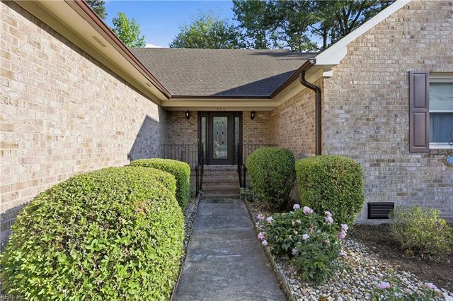 706 Tannahill CT, Chesapeake, VA 23322