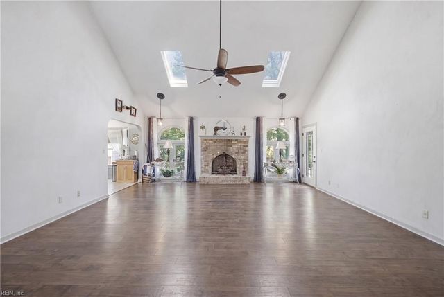 706 Tannahill CT, Chesapeake, VA 23322