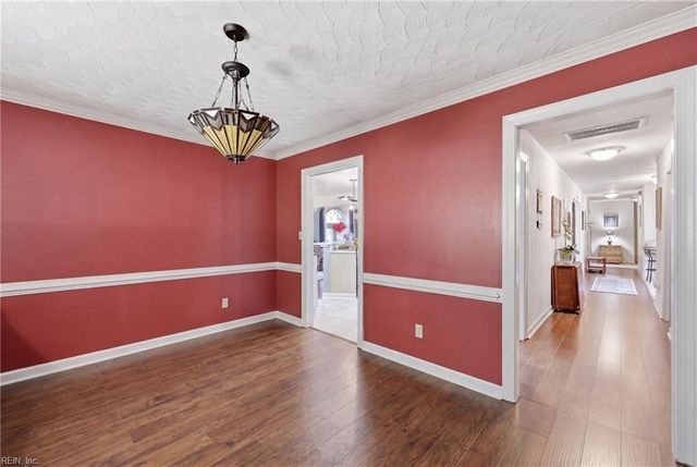 706 Tannahill CT, Chesapeake, VA 23322