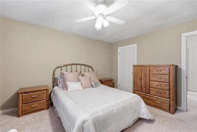 706 Tannahill CT, Chesapeake, VA 23322