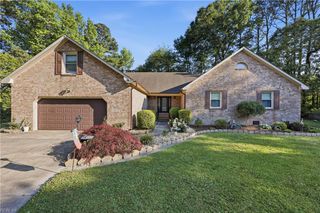 706 Tannahill CT, Chesapeake, VA 23322