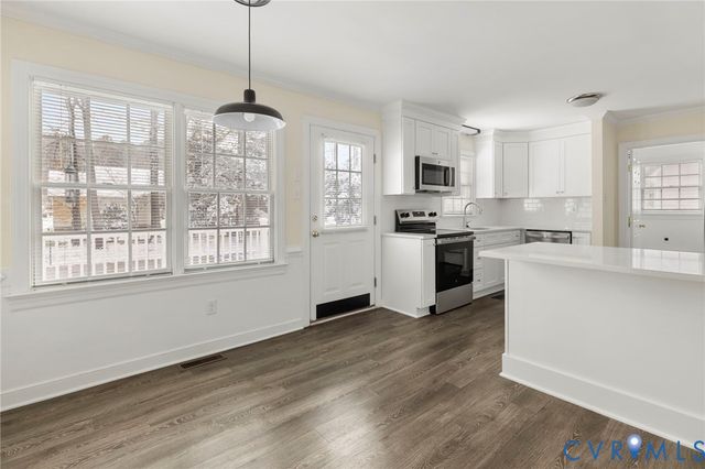 119 Old Brickhouse Ln, Colonial Heights, VA 23834