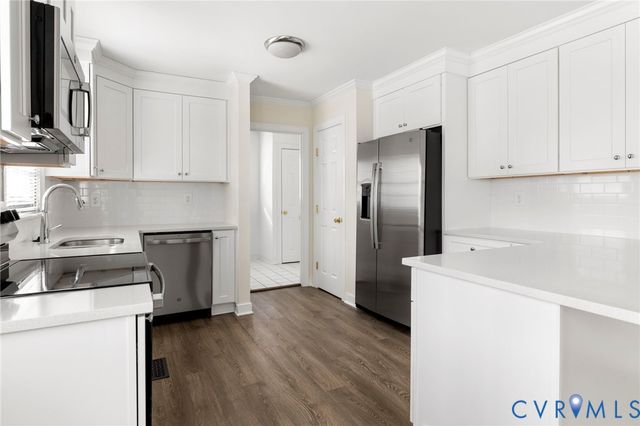 119 Old Brickhouse Ln, Colonial Heights, VA 23834