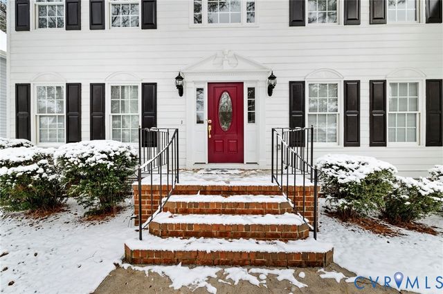 119 Old Brickhouse Ln, Colonial Heights, VA 23834