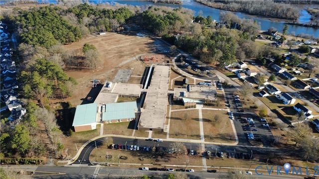 119 Old Brickhouse Ln, Colonial Heights, VA 23834