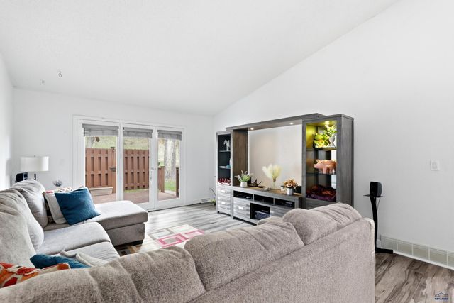 3302 IDLEWILD CT, Rapid City, SD 57702