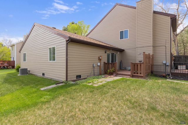 3302 IDLEWILD CT, Rapid City, SD 57702