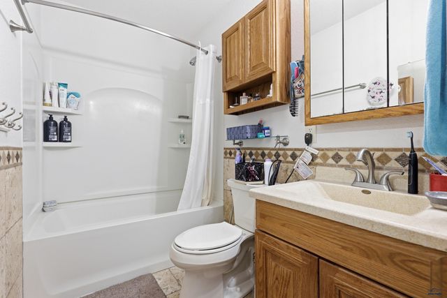 3302 IDLEWILD CT, Rapid City, SD 57702