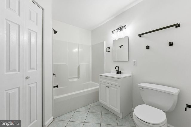 1535 BENJAMIN FRANKLIN CT, Mays Landing, NJ 08330