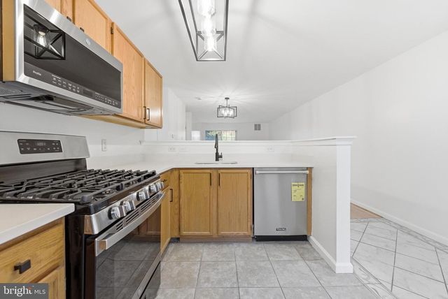 1535 BENJAMIN FRANKLIN CT, Mays Landing, NJ 08330