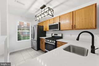 1535 BENJAMIN FRANKLIN CT, Mays Landing, NJ 08330