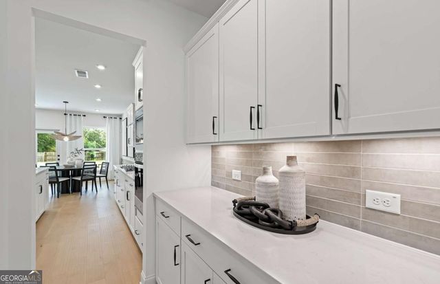 260 Lucas Court, Hoschton, GA 30548