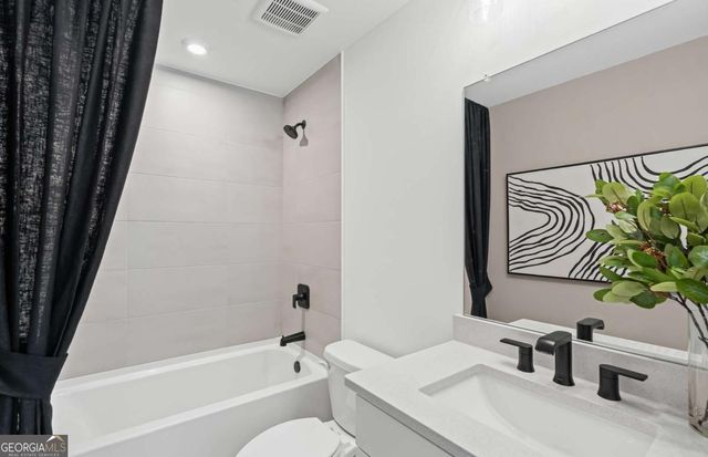 260 Lucas Court, Hoschton, GA 30548