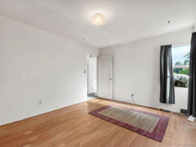 6303 Cleo St, San Diego, CA 92115