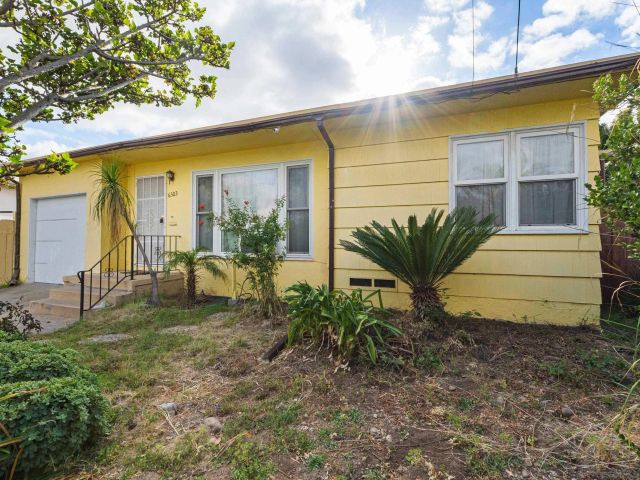 6303 Cleo St, San Diego, CA 92115