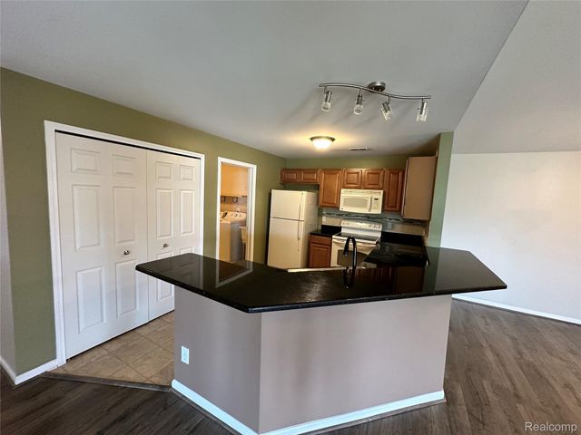16056 Morningside, Northville Township, MI 48168