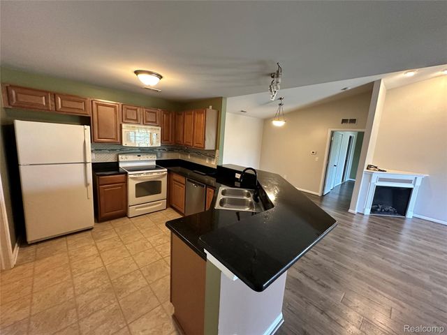 16056 Morningside, Northville Township, MI 48168