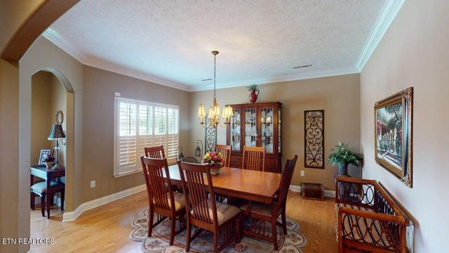 573 Kensington Drive, Morristown, TN 37814