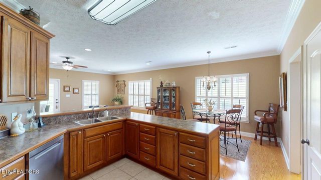 573 Kensington Drive, Morristown, TN 37814