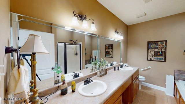 573 Kensington Drive, Morristown, TN 37814