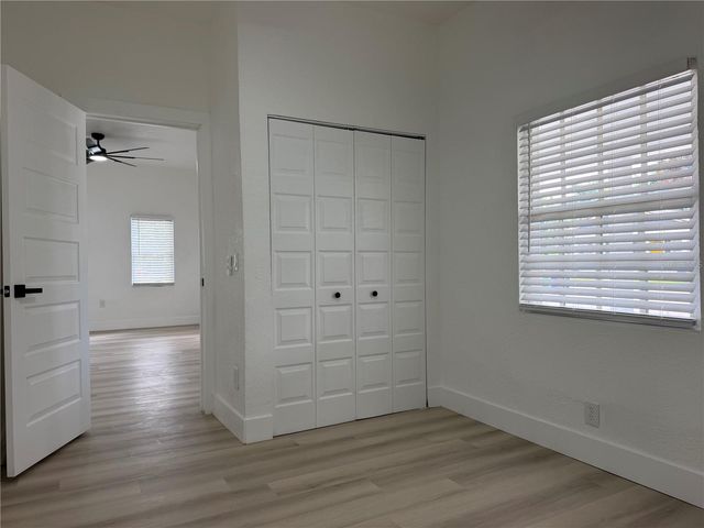 2604 E LAKE AVENUE, Tampa, FL 33610