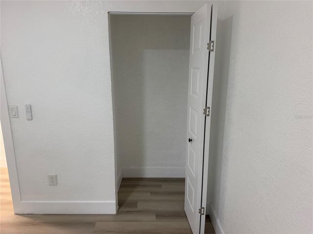 2604 E LAKE AVENUE, Tampa, FL 33610