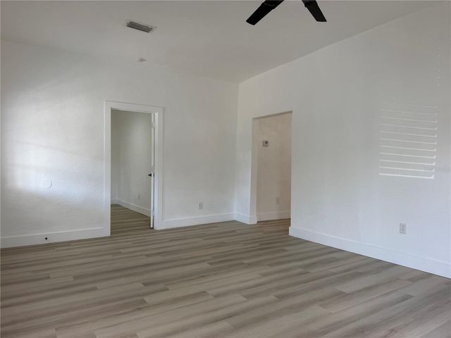 2604 E LAKE AVENUE, Tampa, FL 33610
