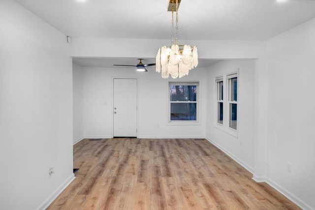 4504 E 43rd Street, Kansas City, MO 66130