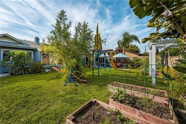 909 N Cleveland, Orange, CA 92867