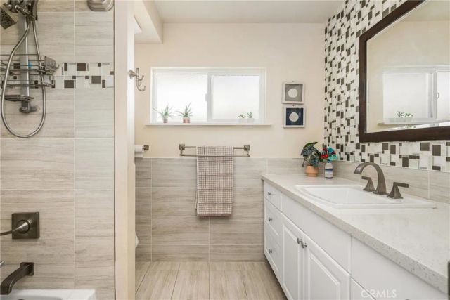 909 N Cleveland, Orange, CA 92867