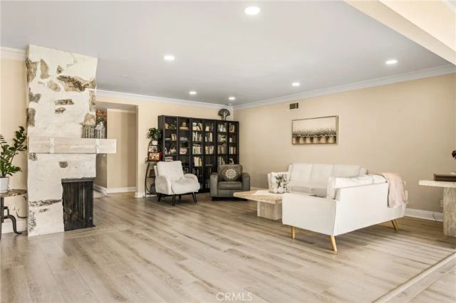 909 N Cleveland, Orange, CA 92867