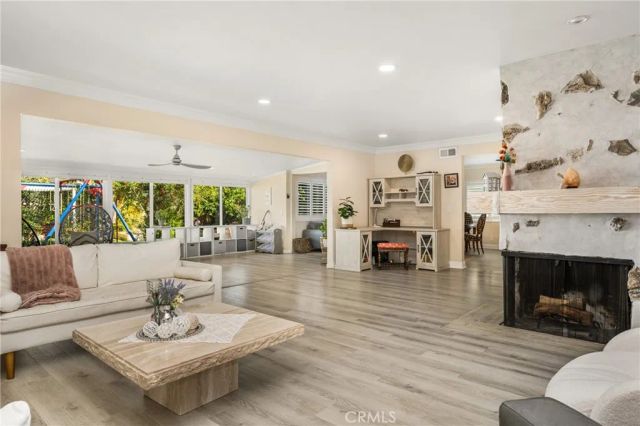 909 N Cleveland, Orange, CA 92867