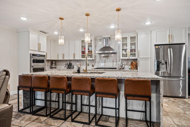 547 W Gettysburg Avenue, Fresno, CA 93705