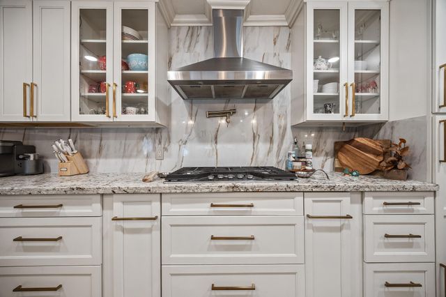 547 W Gettysburg Avenue, Fresno, CA 93705