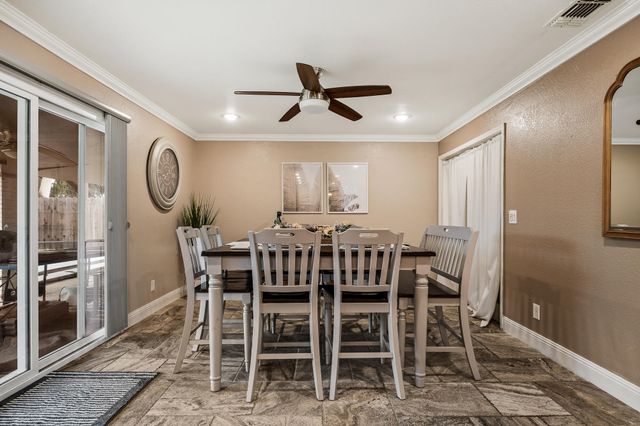 547 W Gettysburg Avenue, Fresno, CA 93705