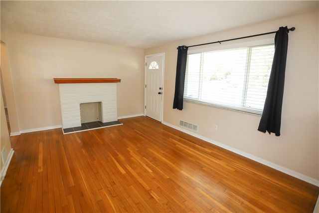 938 Marcia Drive, North Huntingdon, PA 15642