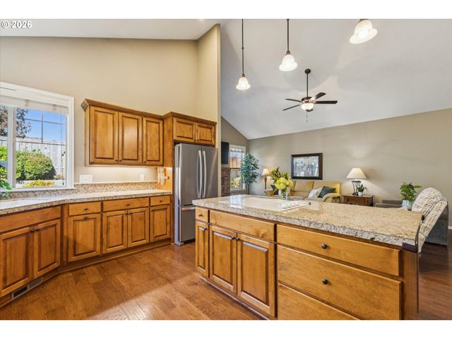 17125 Sw WOODHAVEN Dr, Sherwood, OR 97140
