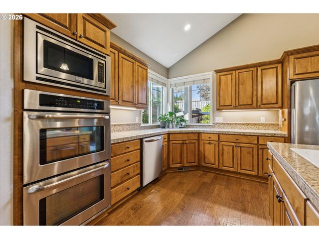 17125 Sw WOODHAVEN Dr, Sherwood, OR 97140