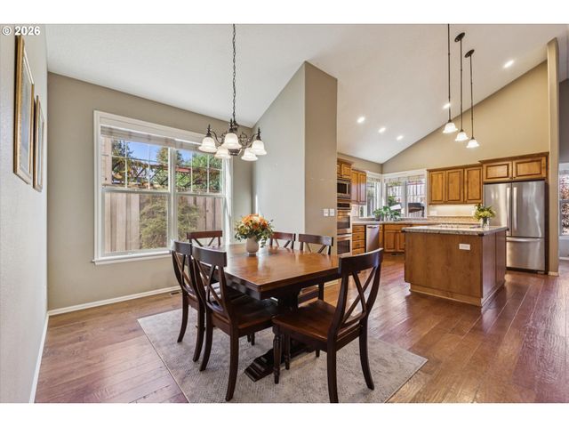 17125 Sw WOODHAVEN Dr, Sherwood, OR 97140