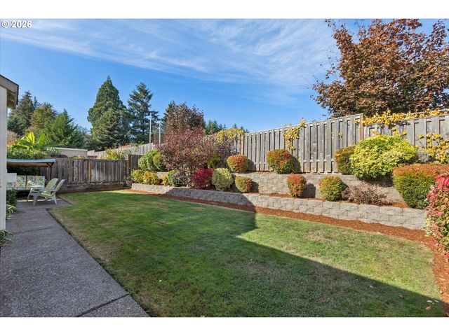 17125 Sw WOODHAVEN Dr, Sherwood, OR 97140