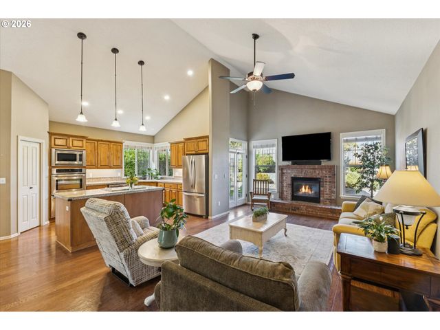 17125 Sw WOODHAVEN Dr, Sherwood, OR 97140
