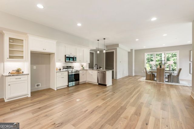 1530 Redd Road, Milton, GA 30004