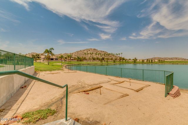 10760 S Sunset Drive 45, Goodyear, AZ 85338