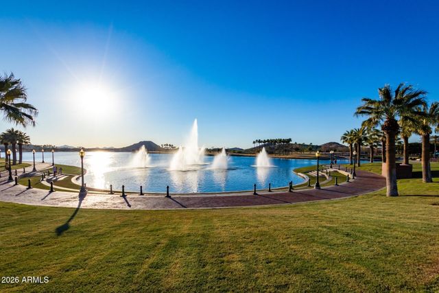 10760 S Sunset Drive 45, Goodyear, AZ 85338