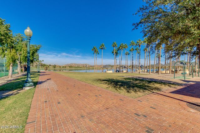 10760 S Sunset Drive 45, Goodyear, AZ 85338