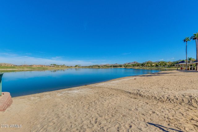 10760 S Sunset Drive 45, Goodyear, AZ 85338