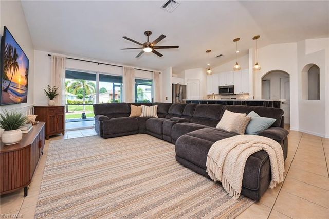 2407 Claude AVE N, Lehigh Acres, FL 33971