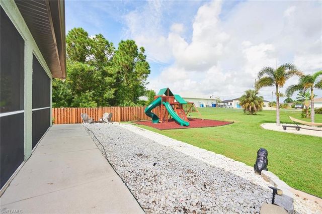 2407 Claude AVE N, Lehigh Acres, FL 33971