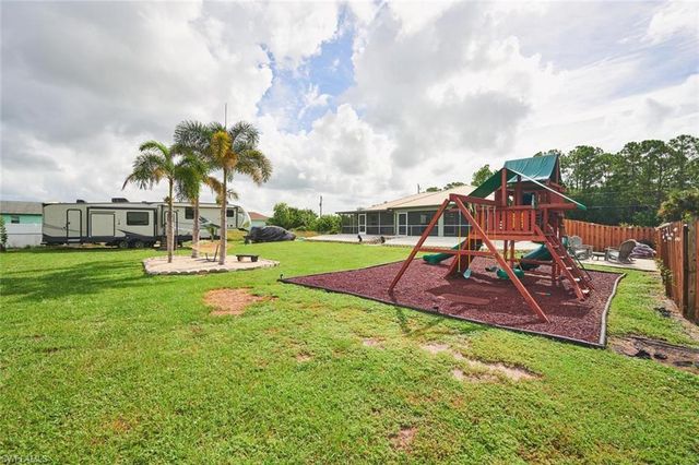 2407 Claude AVE N, Lehigh Acres, FL 33971