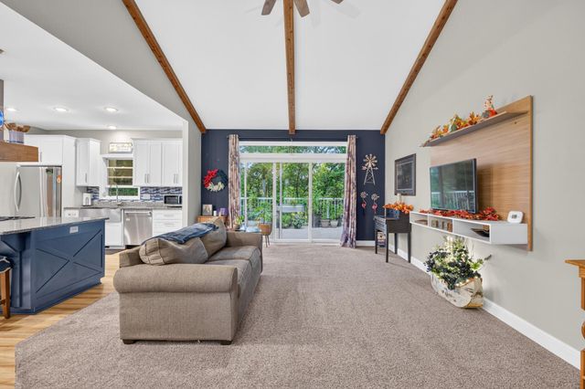 2235 E Rum River Drive S, Cambridge, MN 55008